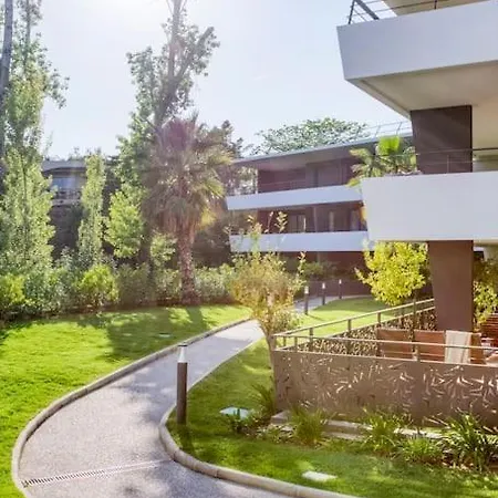 Loft En Bord De Mer Avec Rooftop Prive Classe 5* Апартаменты *